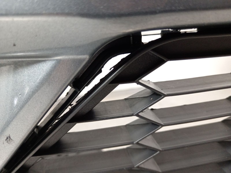 Recambio de paragolpes delantero para seat leon (5f1) 1.6 tdi referencia OEM IAM 5F0807221  