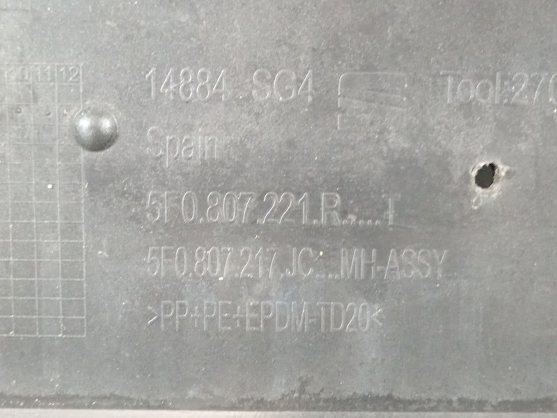 Recambio de paragolpes delantero para seat leon (5f1) 1.6 tdi referencia OEM IAM 5F0807221  