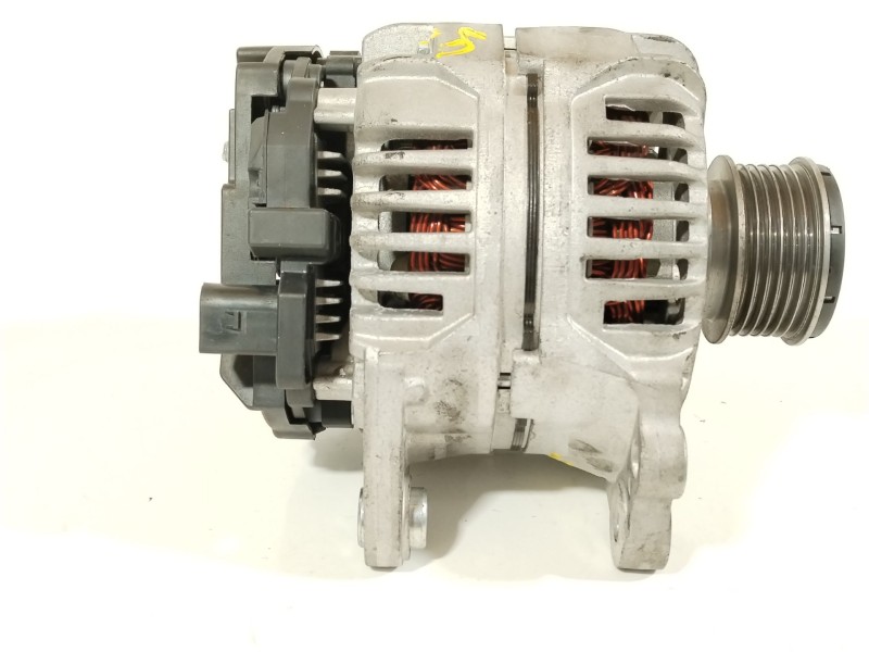 Recambio de alternador para seat ibiza ii (6k1) 1.9 tdi referencia OEM IAM 15190334  028903018AX