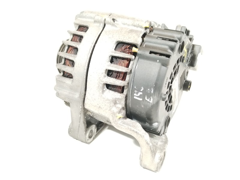 Recambio de alternador para bmw 1 (e87) 118 d referencia OEM IAM 7802261 FG18S019 12317802619