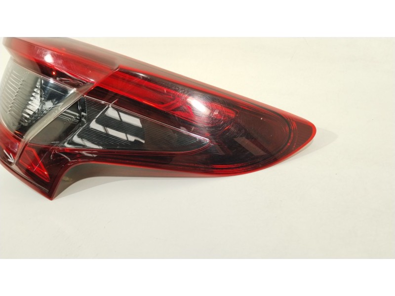 Recambio de piloto trasero derecho para nissan qashqai (j11) acenta referencia OEM IAM 26550HV00A  