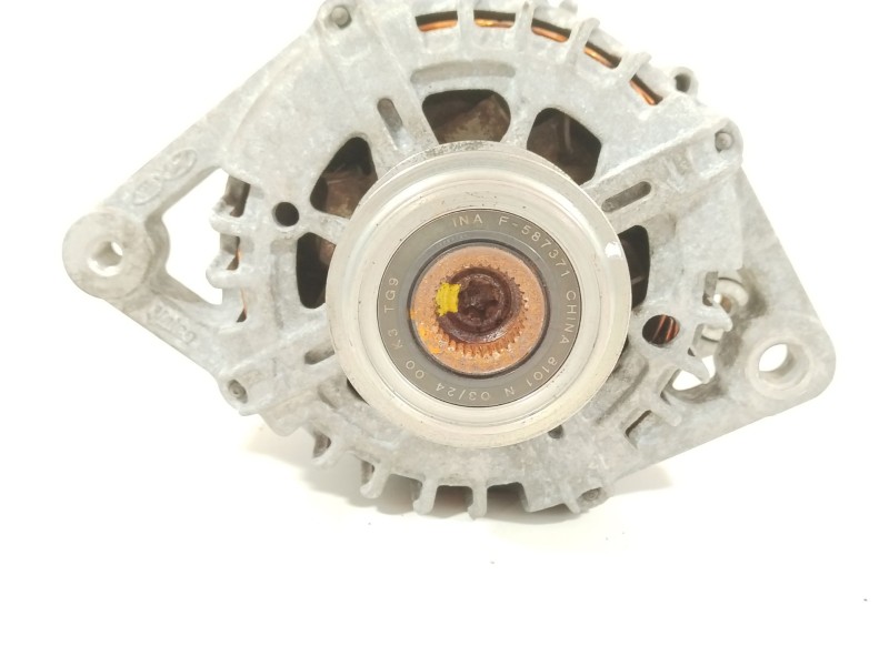 Recambio de alternador para kia rio (yb) attract referencia OEM IAM 3730003BA5 1704140950 2712186
