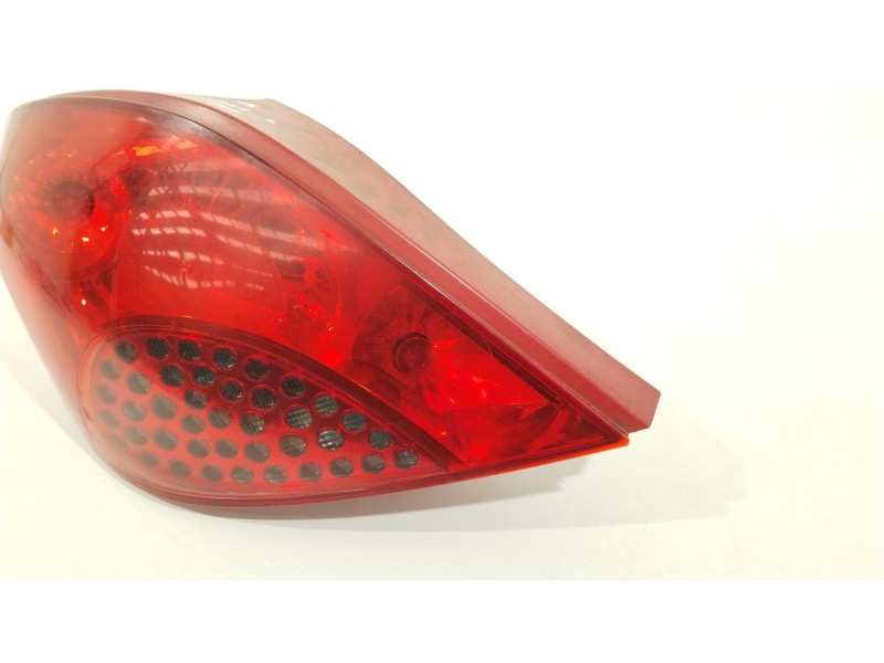 Recambio de piloto trasero izquierdo para peugeot 207/207+ (wa_, wc_) 1.6 hdi referencia OEM IAM 9649986680  