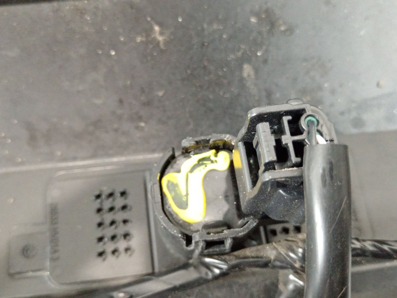 Recambio de paragolpes trasero para nissan qashqai (j11) acenta referencia OEM IAM 85022hv20h  