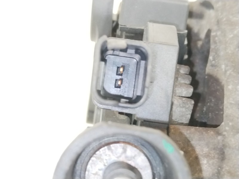 Recambio de alternador para citroën c3 i (fc_, fn_) 1.4 hdi referencia OEM IAM 9646321880  