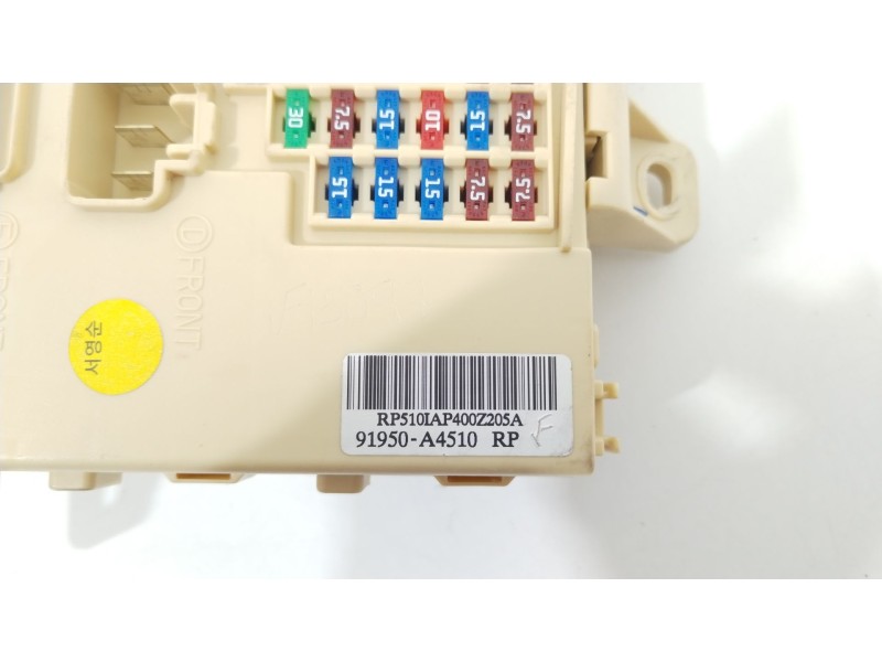 Recambio de caja reles / fusibles para kia carens iv 1.6 gdi referencia OEM IAM 91950A4510  91950A4510RP