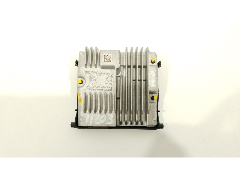 Recambio de camara para toyota auris hybrid active referencia OEM IAM 8818102060  A2C75764603