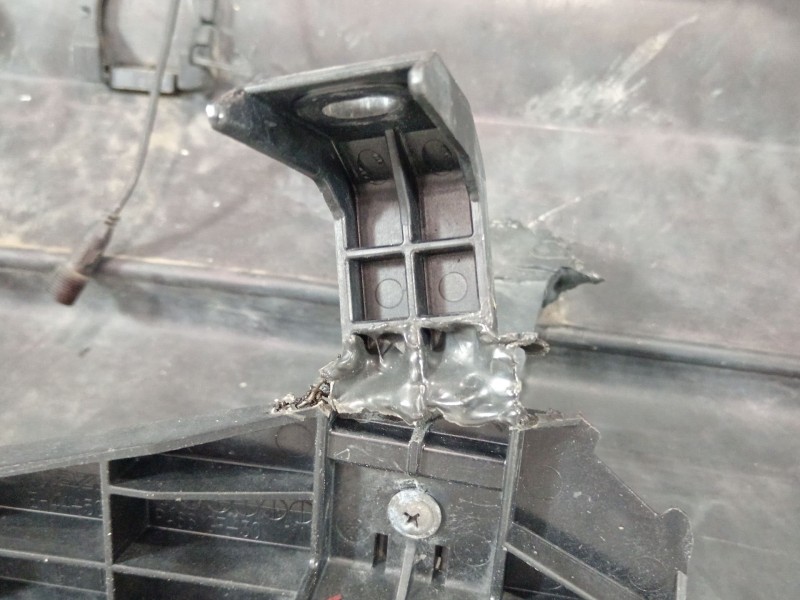 Recambio de paragolpes trasero para mazda cx-7 (er) active referencia OEM IAM EH4450221  