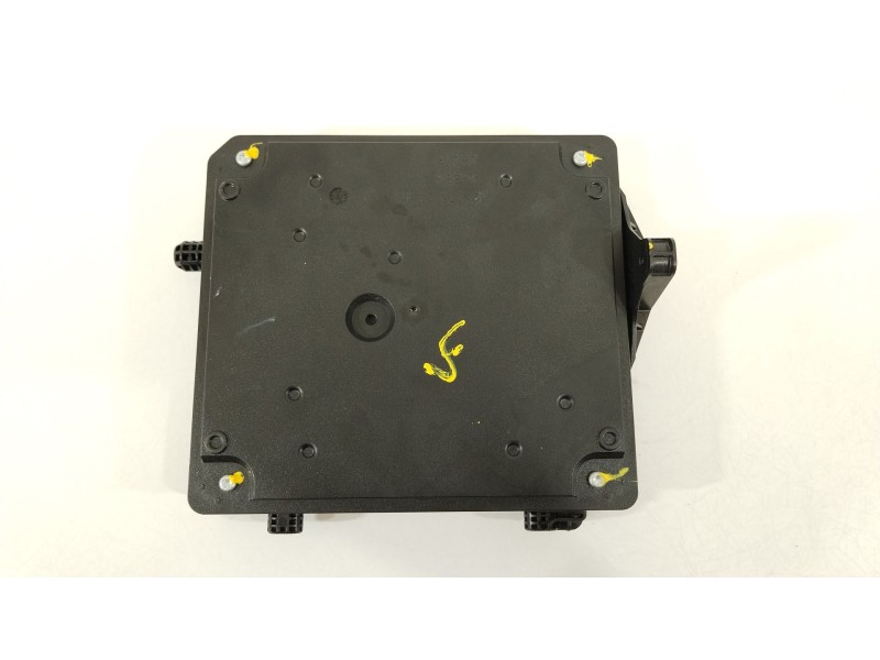 Recambio de modulo electronico para renault megane iii berlina 5 p dynamique referencia OEM IAM 284B15778R S180071101 A2C5328491