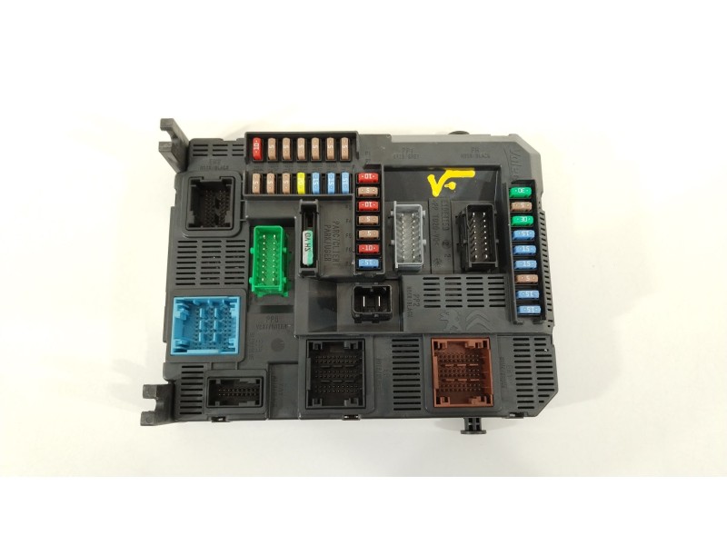 Recambio de caja reles / fusibles para peugeot 2008 i (cu_) 1.6 vti referencia OEM IAM 9807532080  BSIN0300