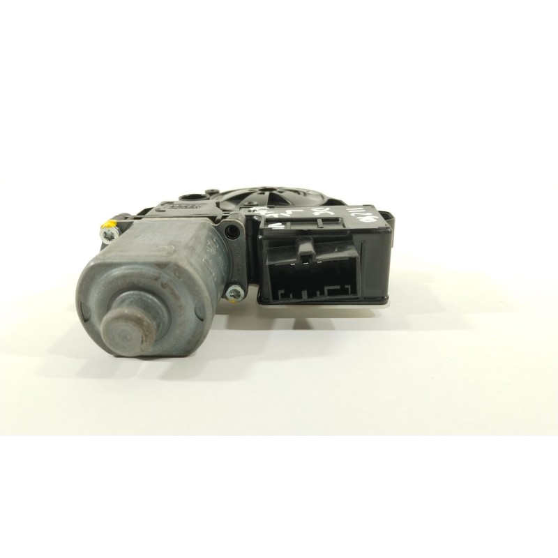 Recambio de motor elevalunas trasero izquierdo para volkswagen golf vii lim. advance bluemotion referencia OEM IAM 5Q0959811A  0