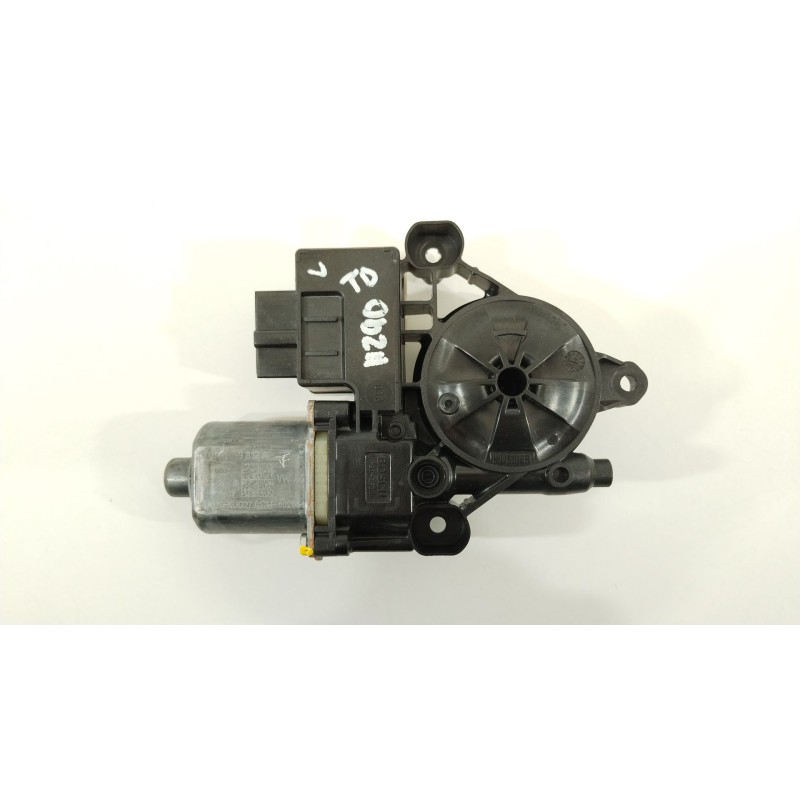 Recambio de motor elevalunas trasero derecho para volkswagen golf vii lim. advance bluemotion referencia OEM IAM 5Q0959812A  013