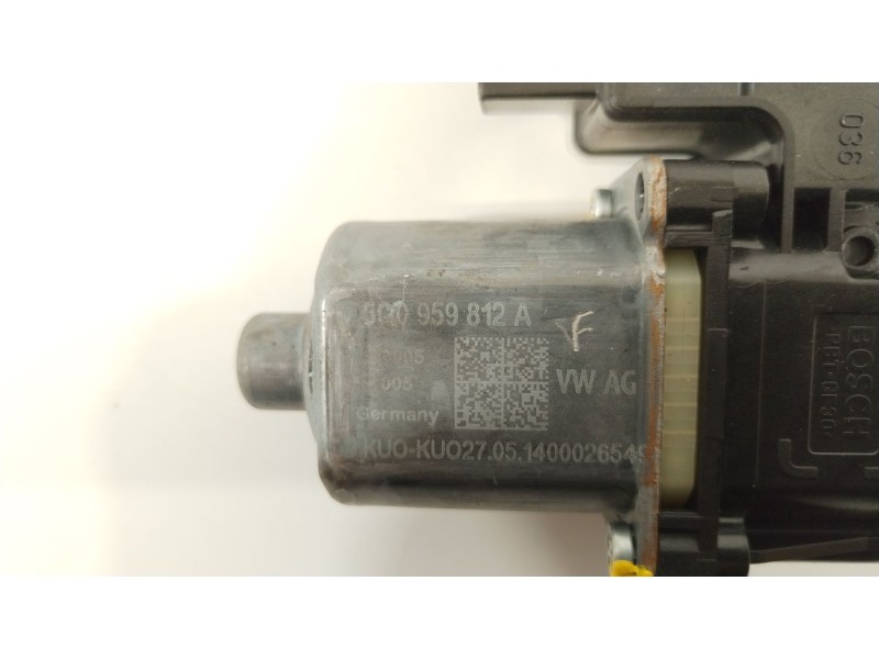 Recambio de motor elevalunas trasero derecho para volkswagen golf vii lim. advance bluemotion referencia OEM IAM 5Q0959812A  013