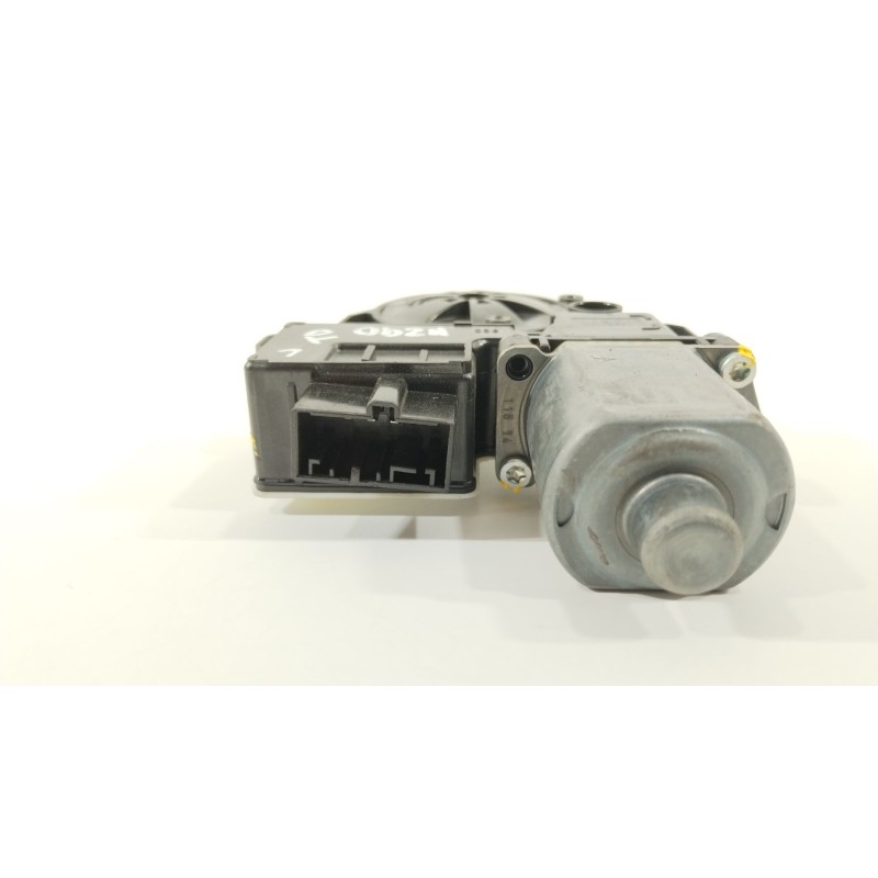 Recambio de motor elevalunas trasero derecho para volkswagen golf vii lim. advance bluemotion referencia OEM IAM 5Q0959812A  013