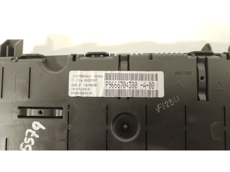 Recambio de cuadro instrumentos para citroën c4 grand picasso sx referencia OEM IAM 9666704380  