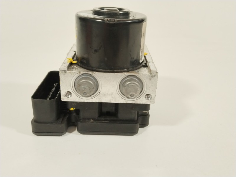Recambio de abs para ford fiesta vi (cb1, ccn) 1.4 tdci referencia OEM IAM 8V512M110AD 1550294 06210213174