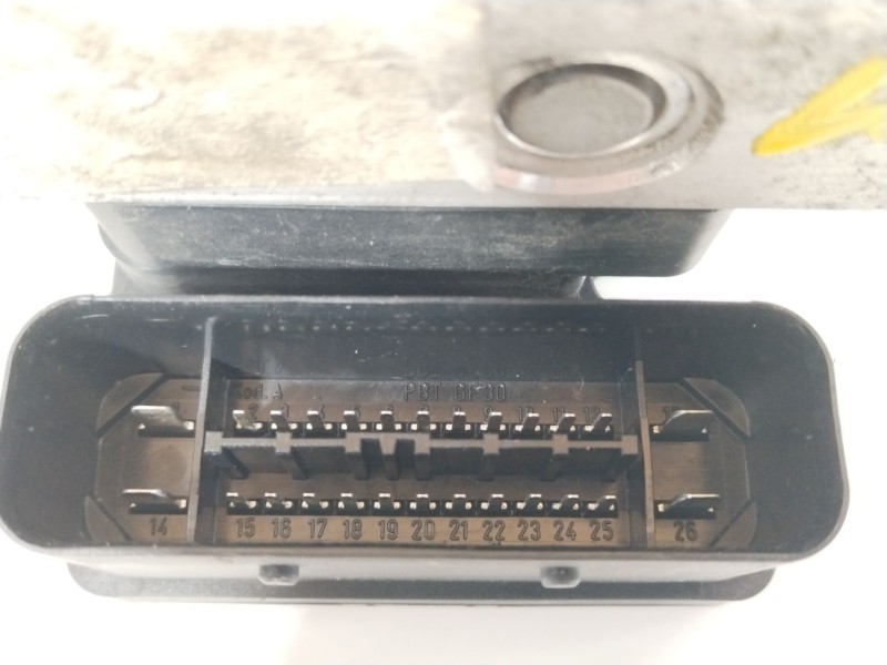 Recambio de abs para ford fiesta vi (cb1, ccn) 1.4 tdci referencia OEM IAM 8V512M110AD 1550294 06210213174