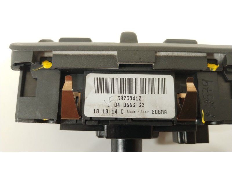 Recambio de mando luces para volvo v60 kombi 2.4 diesel cat referencia OEM IAM 30739412  