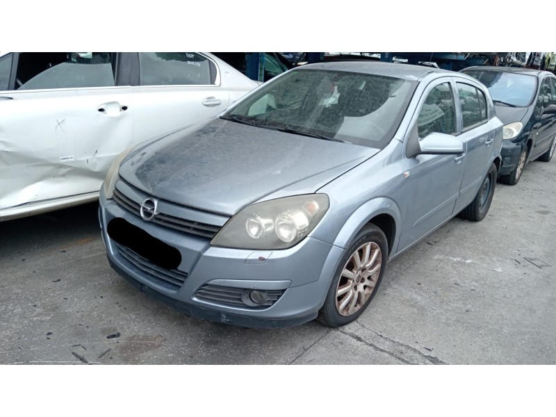 opel astra h (a04) del año 2004