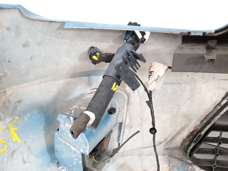 Recambio de paragolpes delantero para ford c-max (cb3) style referencia OEM IAM 7M51R17757  