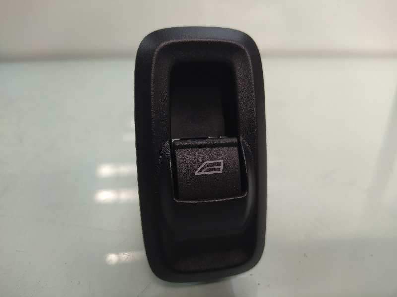MANDO ELEVALUNAS DELANTERO DERECHO 8A6T14529AB 