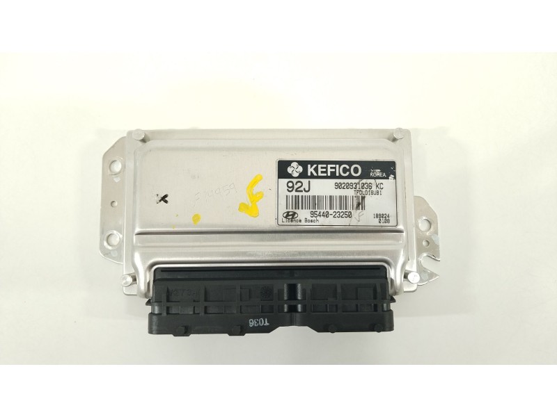 Recambio de centralita cambio automatico para hyundai i30 station wagon (fd) 1.6 crdi referencia OEM IAM 9544023250  9020931036K