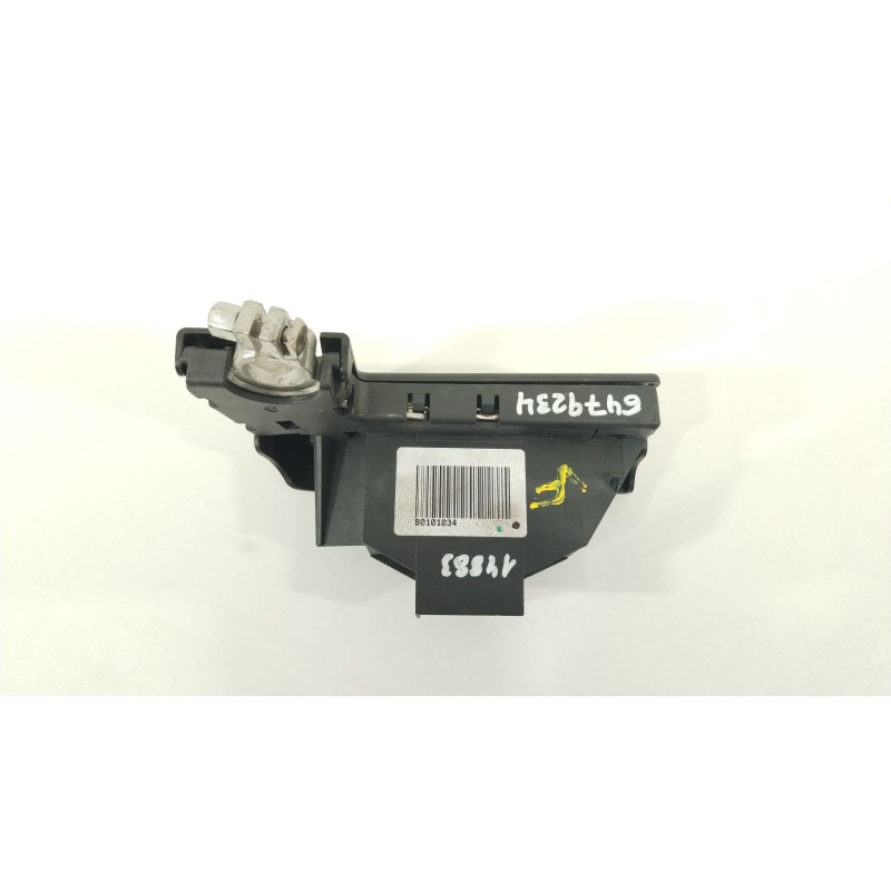 Recambio de caja reles / fusibles para audi a4 b8 (8k2) 2.0 tdi referencia OEM IAM 8J0915459 4F0915519 4F0915519
