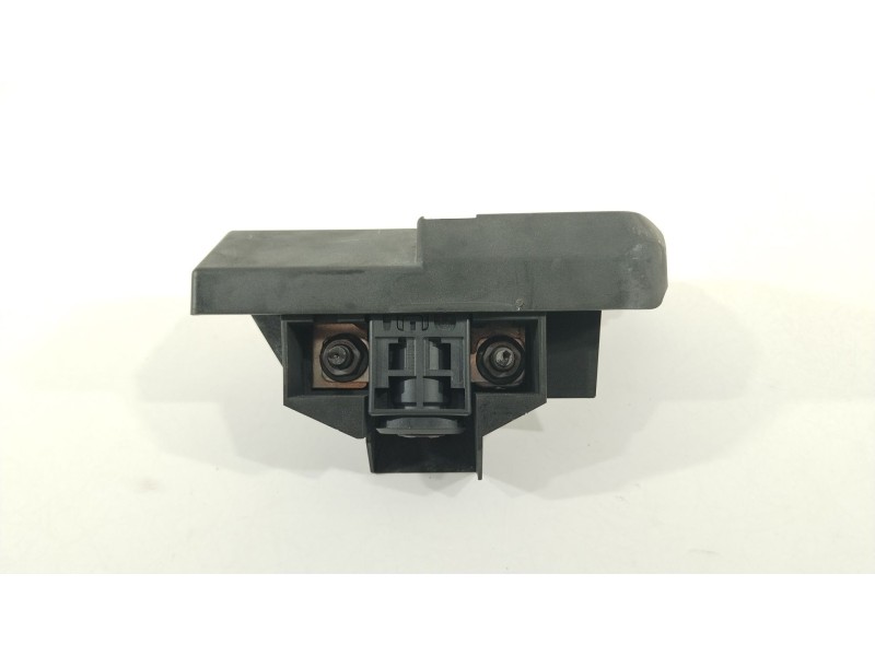 Recambio de caja reles / fusibles para audi a4 b8 (8k2) 2.0 tdi referencia OEM IAM 8J0915459 4F0915519 4F0915519