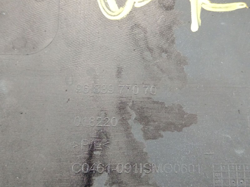 Recambio de paragolpes trasero para citroën c3 ii (sc_) 1.6 hdi referencia OEM IAM 9683977070  