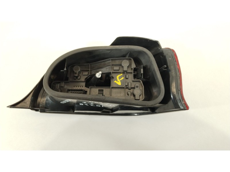 Recambio de piloto trasero izquierdo para citroën saxo (s0, s1) 1.5 d referencia OEM IAM 6350K3  