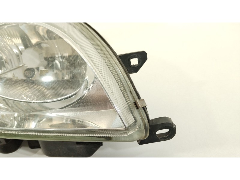 Recambio de faro derecho para citroën saxo (s0, s1) 1.5 d referencia OEM IAM 9636331680  6205W2