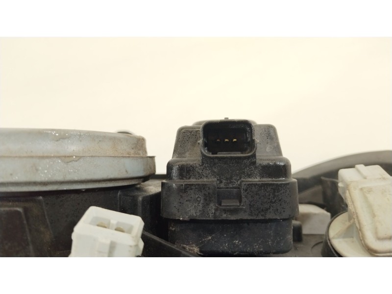 Recambio de faro derecho para citroën saxo (s0, s1) 1.5 d referencia OEM IAM 9636331680  6205W2