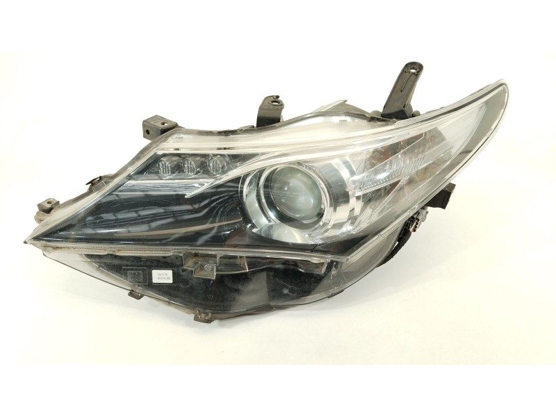 Recambio de faro izquierdo para toyota auris hybrid active referencia OEM IAM 8117002J61  