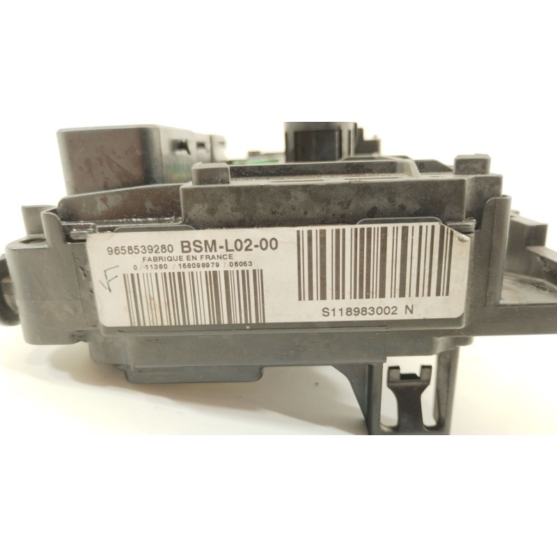 Recambio de caja reles / fusibles para peugeot 407 (6d_) 2.0 hdi (6drhrh) referencia OEM IAM 9658539280 S11893002N BSML0200