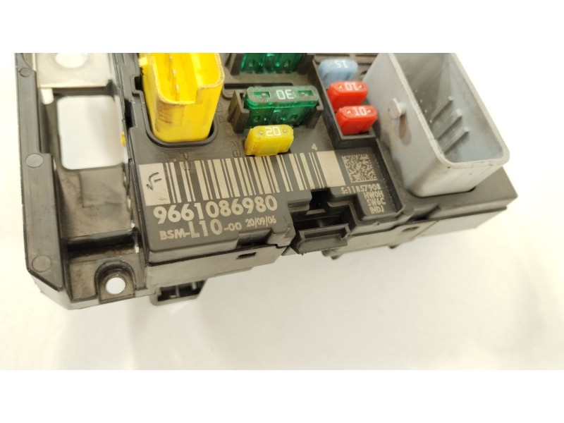Recambio de caja reles / fusibles para peugeot 207/207+ (wa_, wc_) 1.6 hdi referencia OEM IAM 9661086980  BSML1000