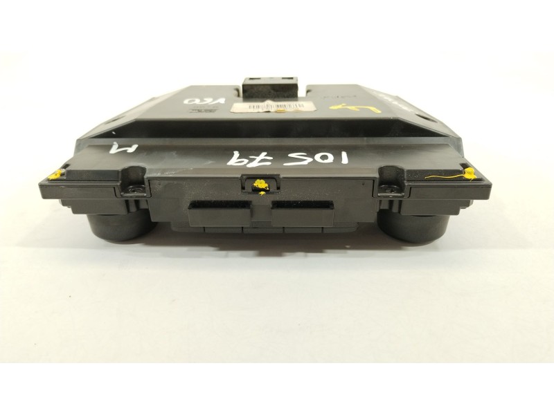 Recambio de mando climatizador para volvo v60 kombi 2.4 diesel cat referencia OEM IAM 30795265  