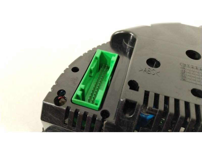 Recambio de cuadro instrumentos para audi a4 avant (8e) 2.0 tdi referencia OEM IAM 8E0920931P  1036901830