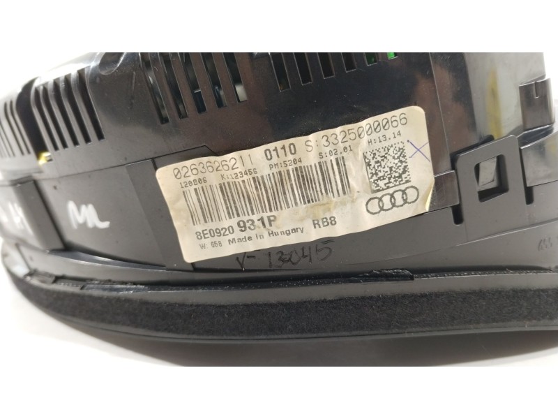 Recambio de cuadro instrumentos para audi a4 avant (8e) 2.0 tdi referencia OEM IAM 8E0920931P  1036901830