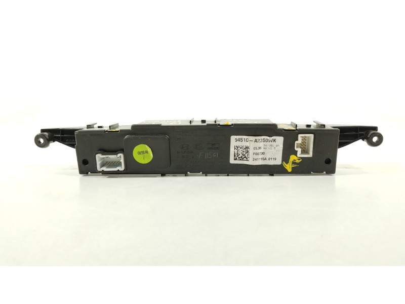 Recambio de pantalla multifuncion para kia cee´d business referencia OEM IAM 94510A2350WK  