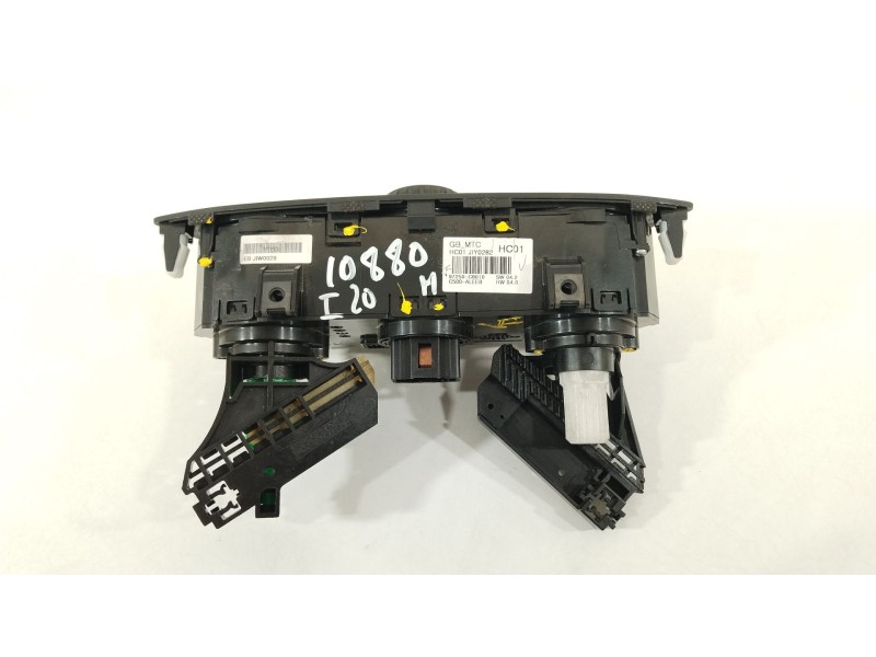Recambio de mando calefaccion / aire acondicionado para hyundai i20 go! brasil referencia OEM IAM 97250C8010  