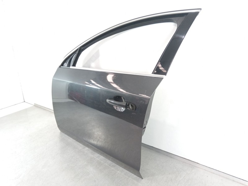 Recambio de puerta delantera izquierda para volvo v60 kombi 2.4 diesel cat referencia OEM IAM 31424603  