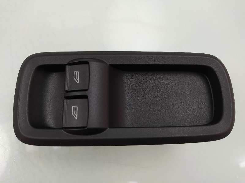 MANDO ELEVALUNAS DELANTERO IZQUIERDO 8A6T14A132AC 