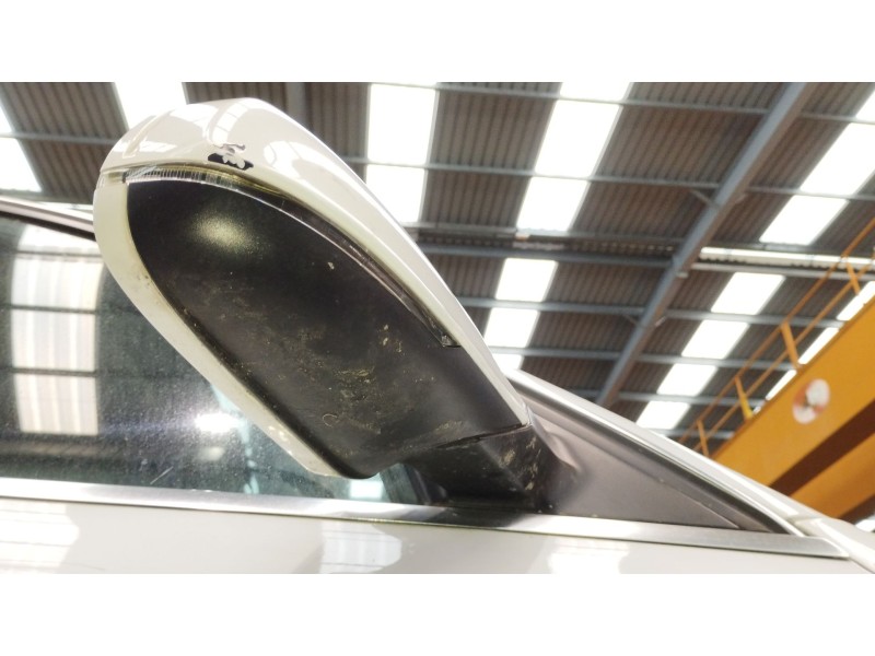 Recambio de retrovisor derecho para audi a4 b8 (8k2) 2.0 tdi referencia OEM IAM   