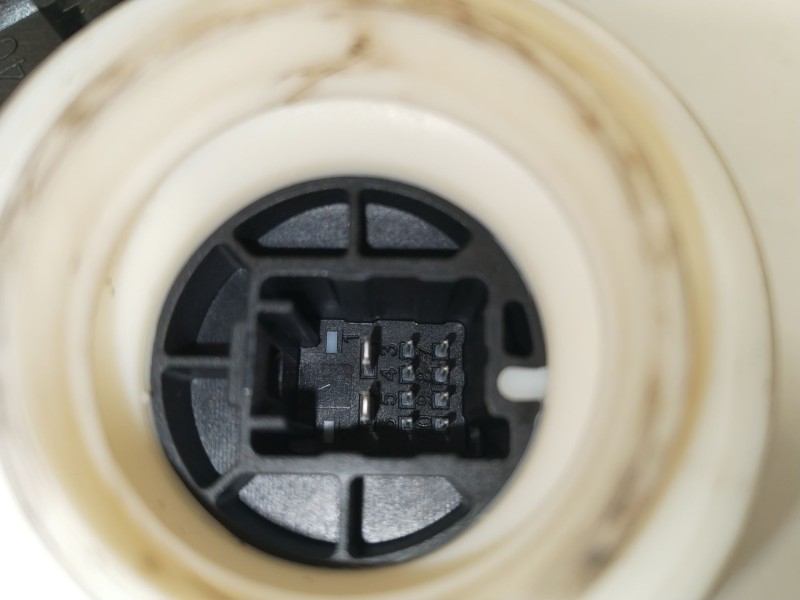 Recambio de elevalunas trasero derecho para toyota auris hybrid active referencia OEM IAM 8572002440 6983002430 8570202020