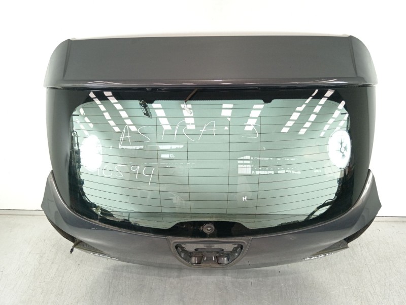 Recambio de porton trasero para opel astra j lim. 1.6 cdti dpf referencia OEM IAM 126045  
