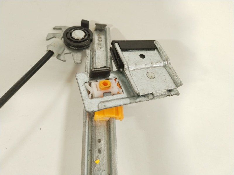 Recambio de elevalunas delantero izquierdo para ford mondeo iii (b5y) 2.0 tdci referencia OEM IAM 1S71F23201BX  1417698