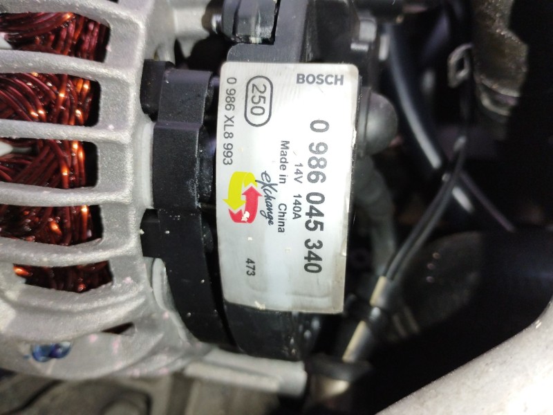 Recambio de alternador para seat leon (1p1) 2.0 tdi referencia OEM IAM 0986045340 06F903023F 0986XL8993