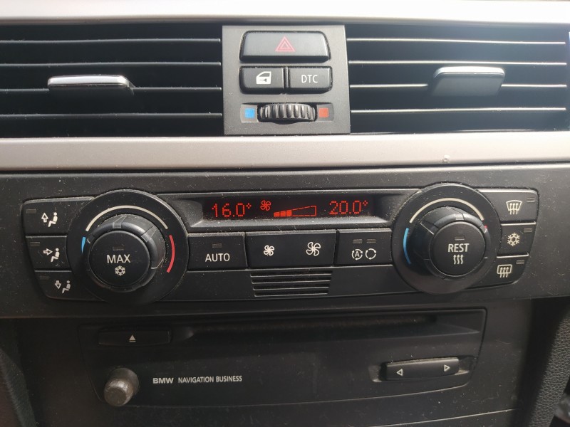 Recambio de mando climatizador para bmw serie 3 berlina (e90) 320d referencia OEM IAM 64119117136  