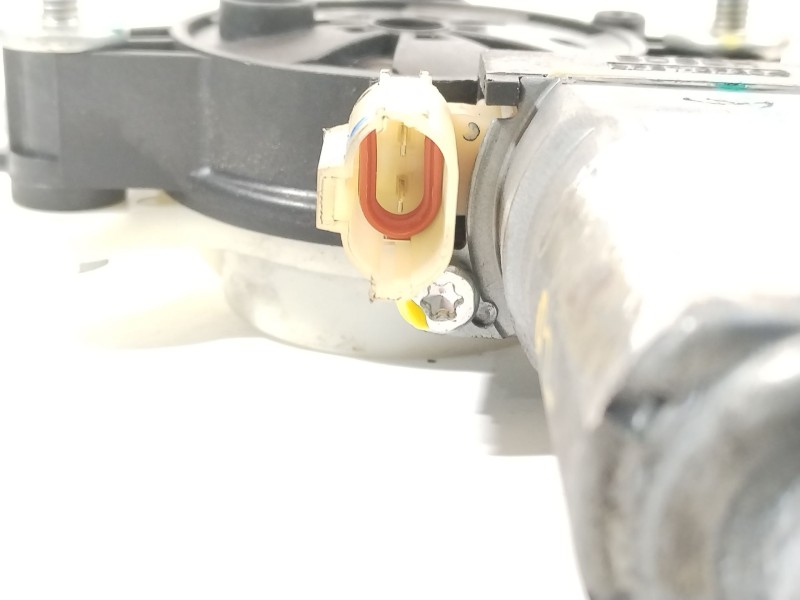 Recambio de elevalunas delantero derecho para hyundai i20 go! brasil referencia OEM IAM 82404C7010  82460C7000