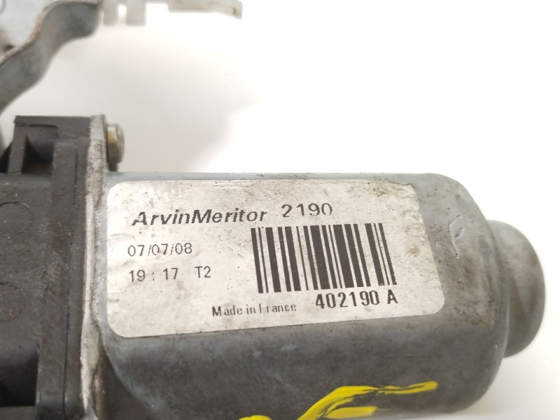 Recambio de elevalunas trasero derecho para nissan qashqai i (j10, nj10) 1.5 dci referencia OEM IAM 82700JD40A  402190A